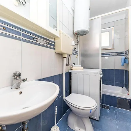 Stunning In With Kitchen * Trogir